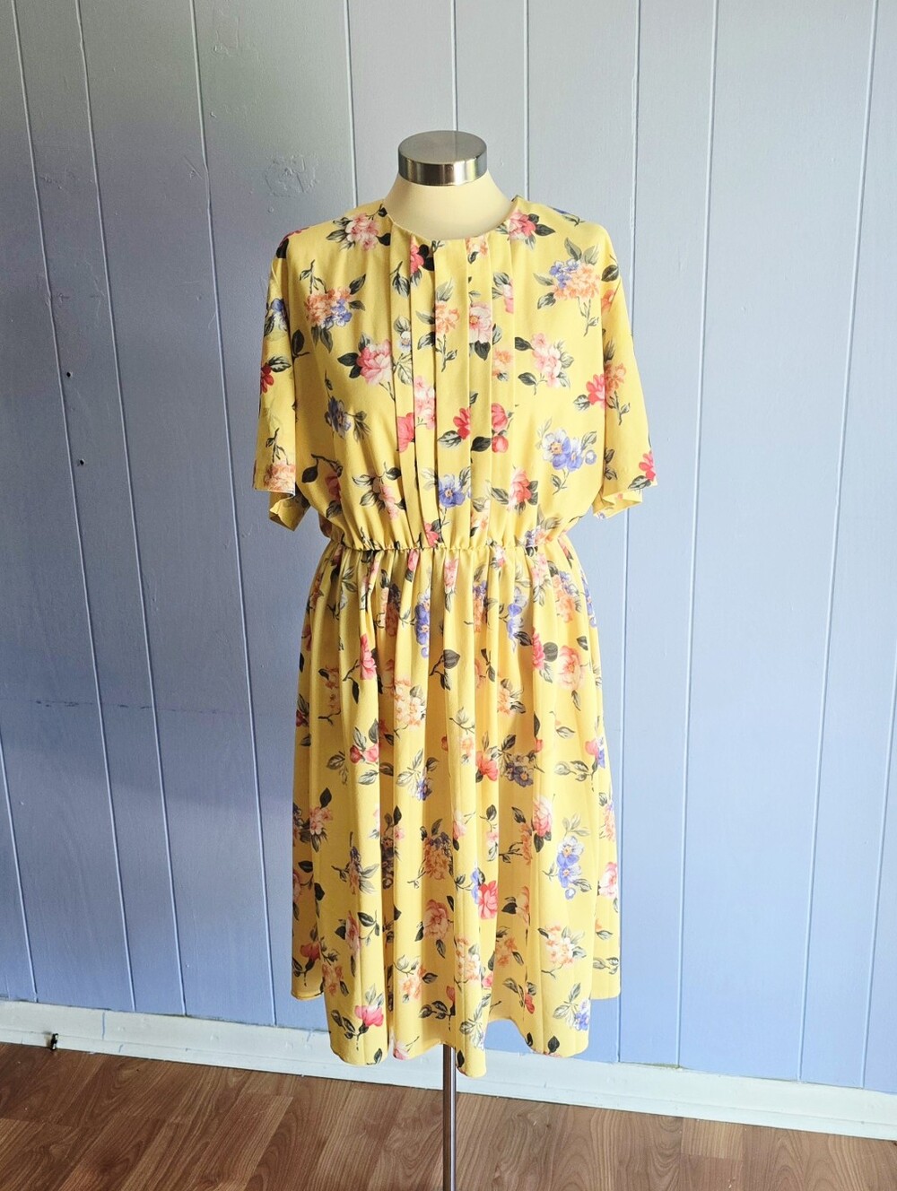 Anthony Righards Vintage Made In USA Yellow Floral Elastic Waist Size 22.5